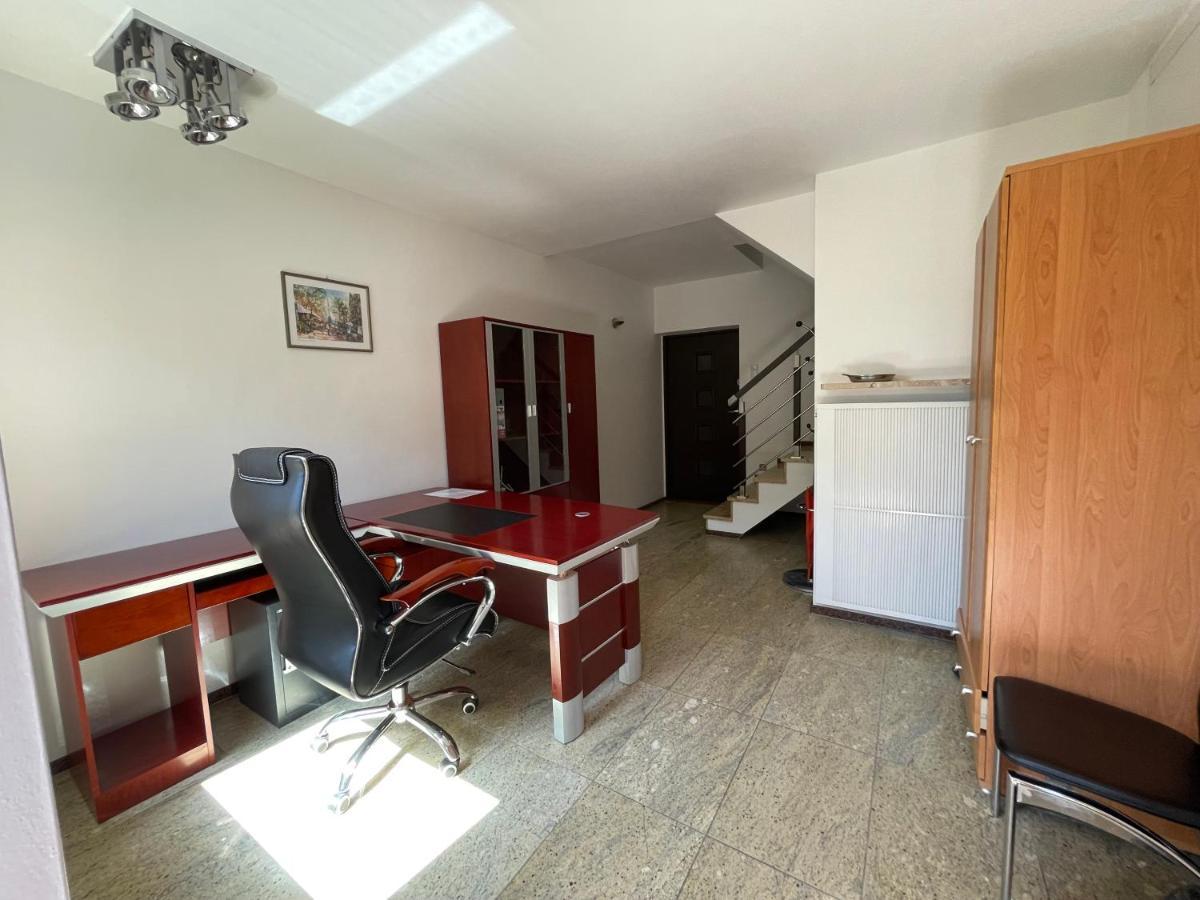 Marble Apartament Zamość Buitenkant foto